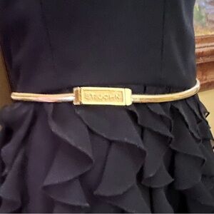 ST. JOHN Vintage Slim, Gold Tone, Stretch, Cinch Belt